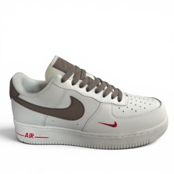Tenis Nike Air Force 1 LV8 Importados